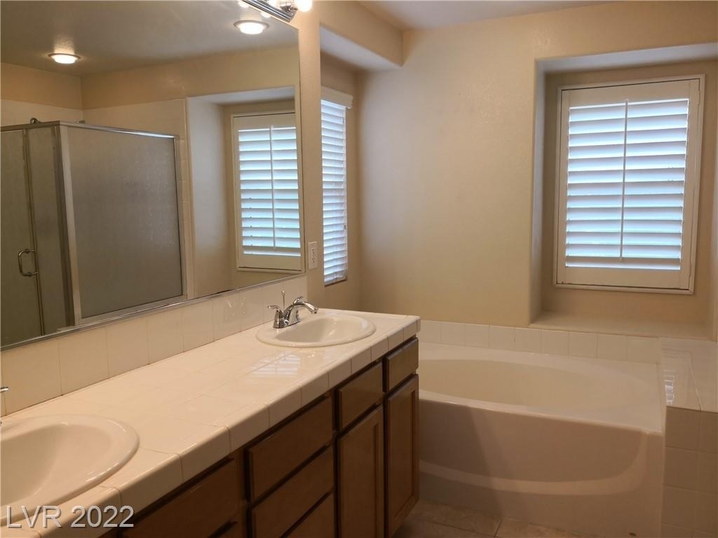 10592 Peach Creek Street - Photo 21