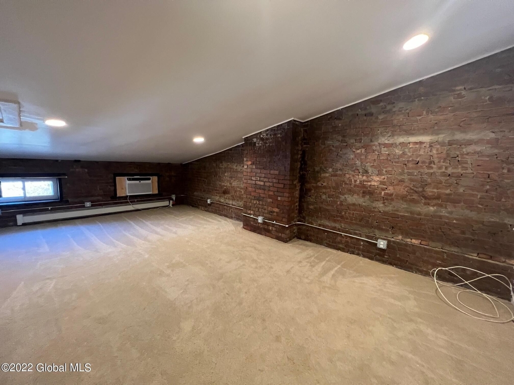 94 Chestnut Street - Photo 19