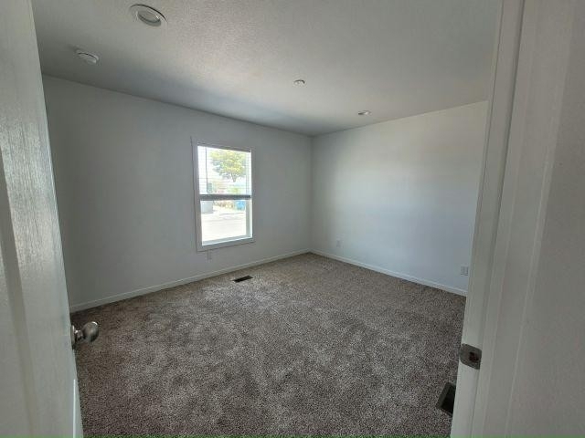 4650 E. Carey Ave - Photo 5