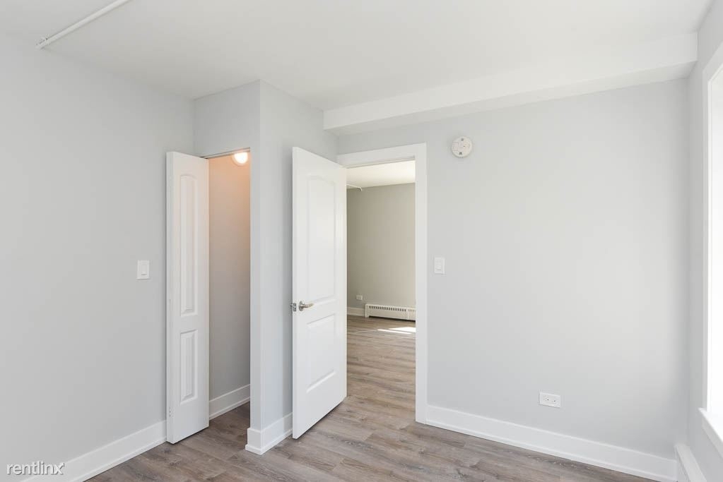 5858 N. Sheridan, Unit 803 - Photo 8