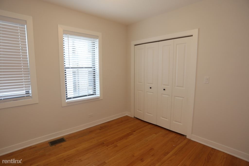 3138 N. Seminary, Unit 2d - Photo 7