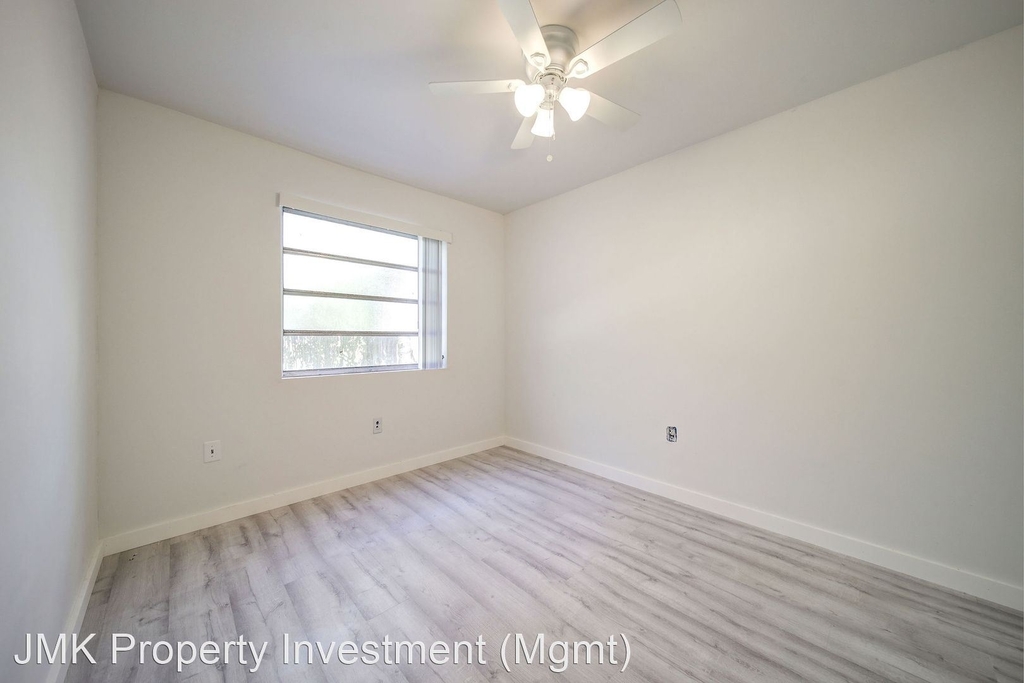 111 Nw 152nd St - Photo 11