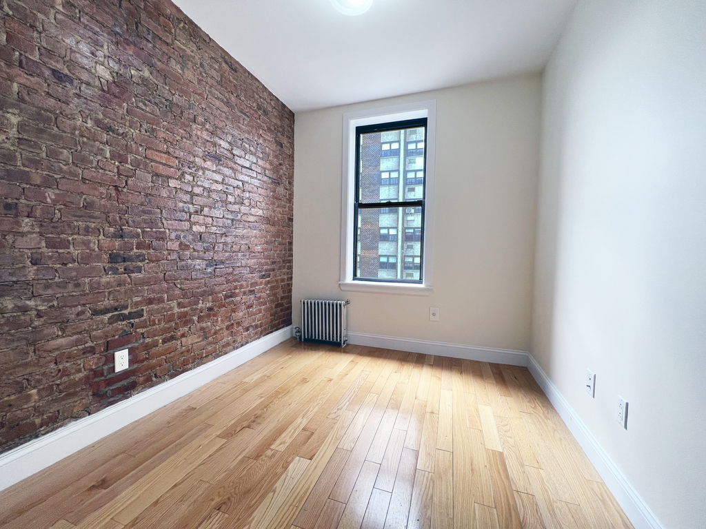 205 West 147th Street - Photo 5