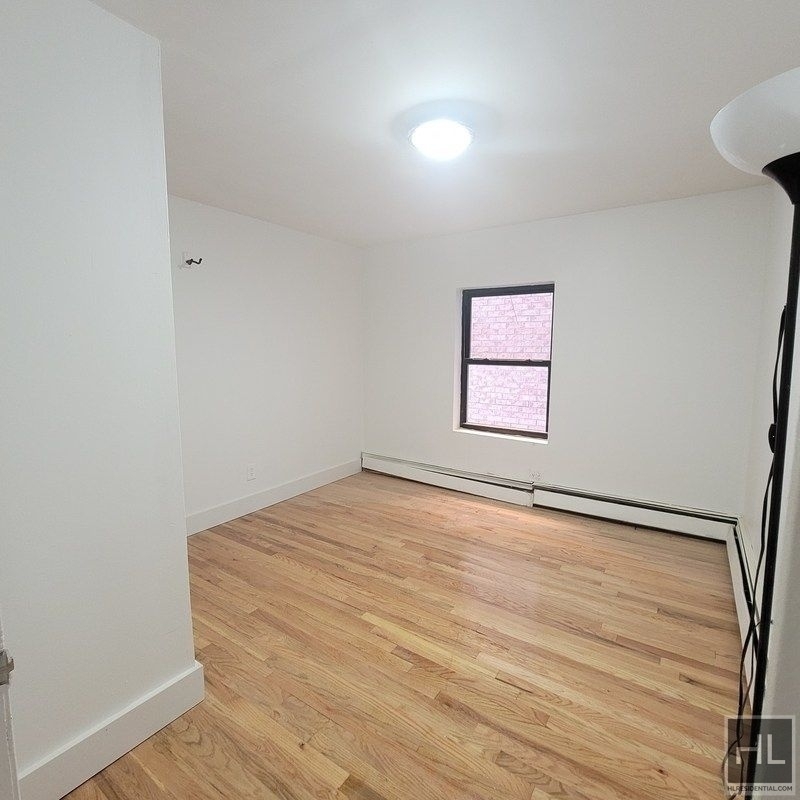 183 Clifton Place - Photo 2