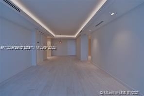 5700 Collins Ave - Photo 8