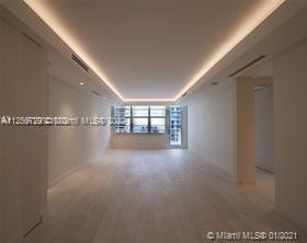 5700 Collins Ave - Photo 12