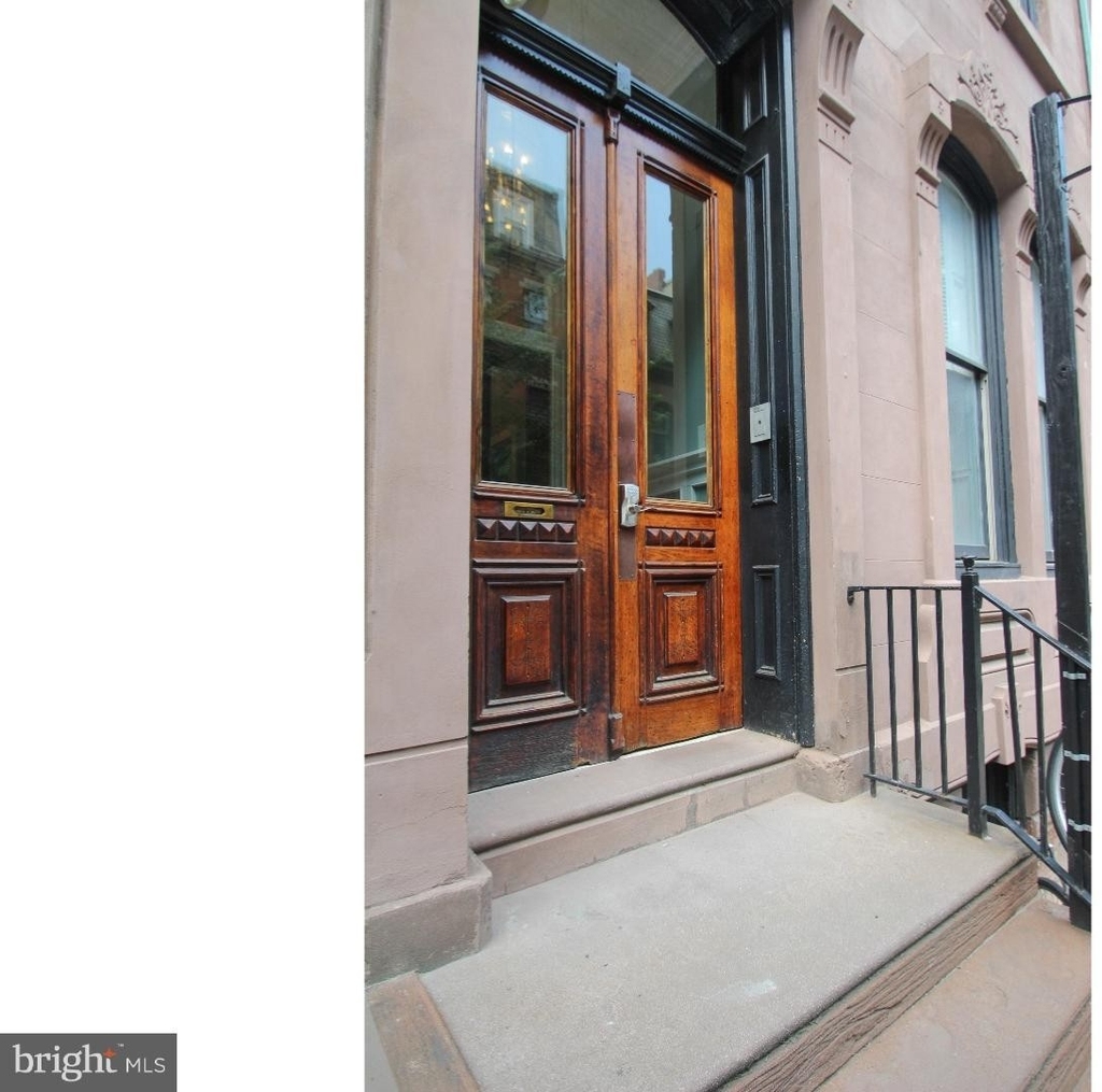 2033 Spruce Street - Photo 1