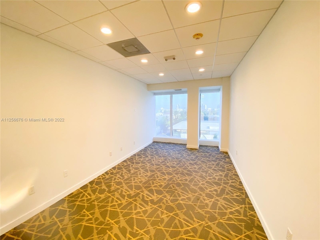 1680 Michigan Ave - Photo 19