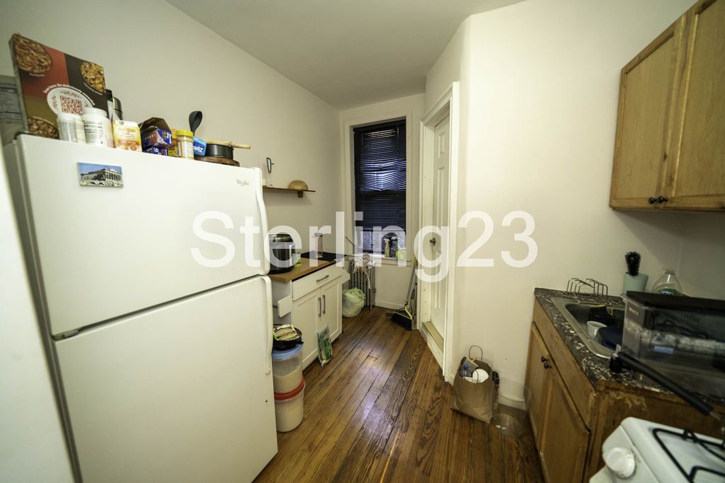 41-19 53rd Street - Photo 3