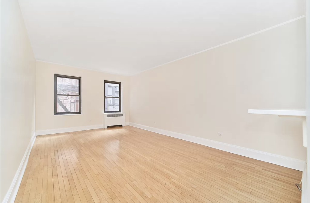 Gorgeous Art Deco Large Studio| Prime Flatiron District | Avail ASAP - Photo 0