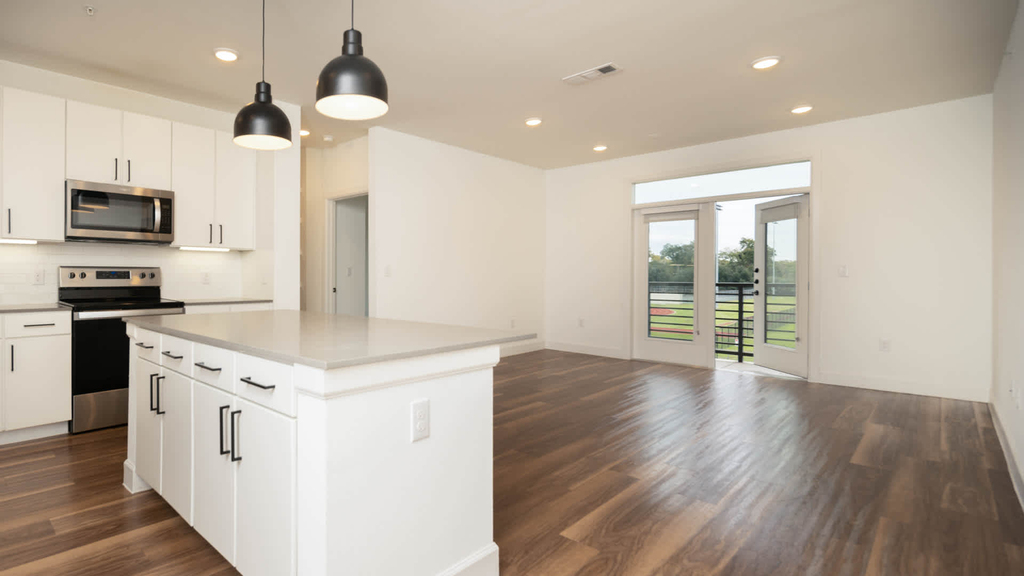 1401 Art Dilly Dr. - Photo 6