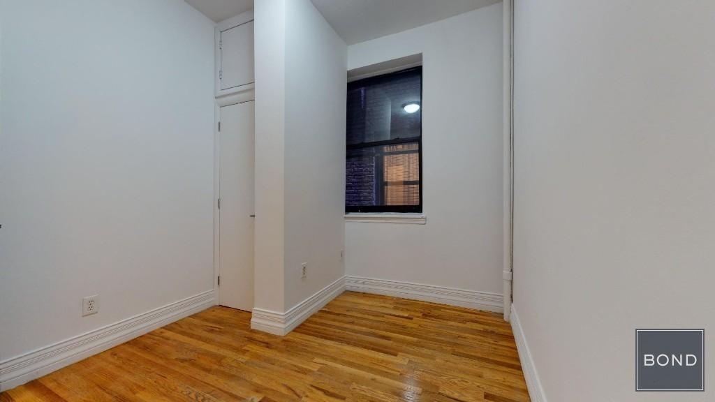 226 East 87th Street - Photo 5