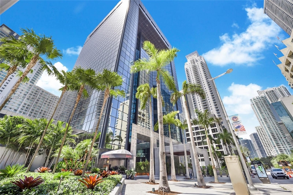 1200 Brickell Ave - Photo 15