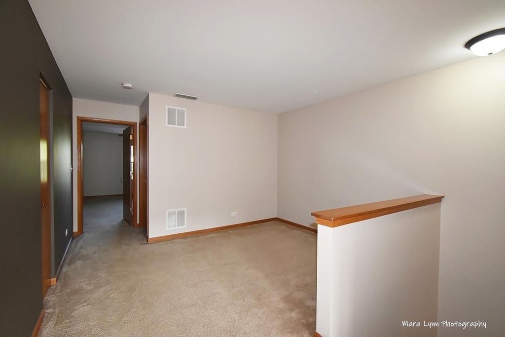 250 Springbrook Trail S - Photo 14