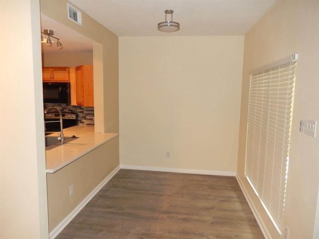 8601 Park Lane - Photo 3