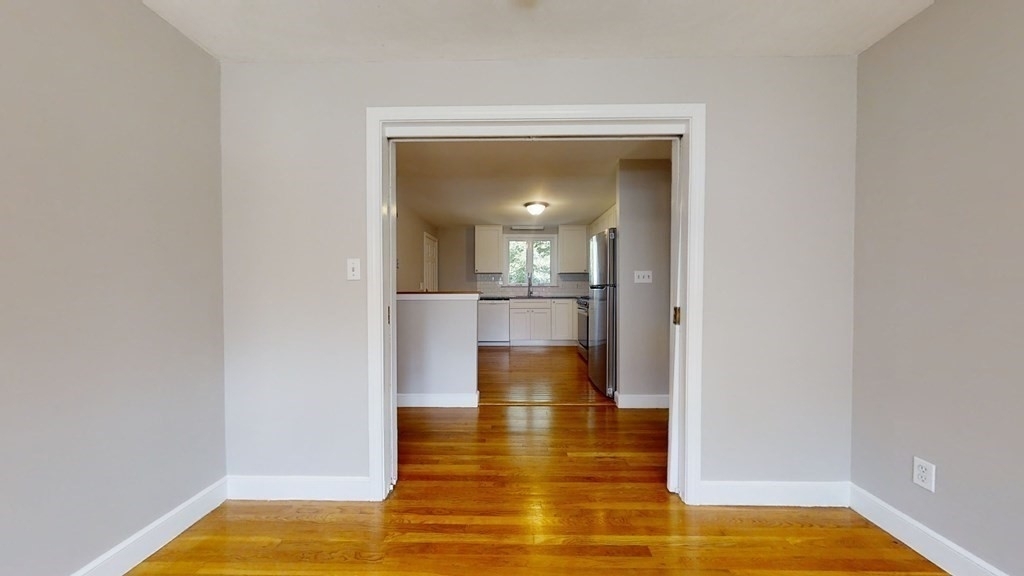 223 White Street - Photo 6