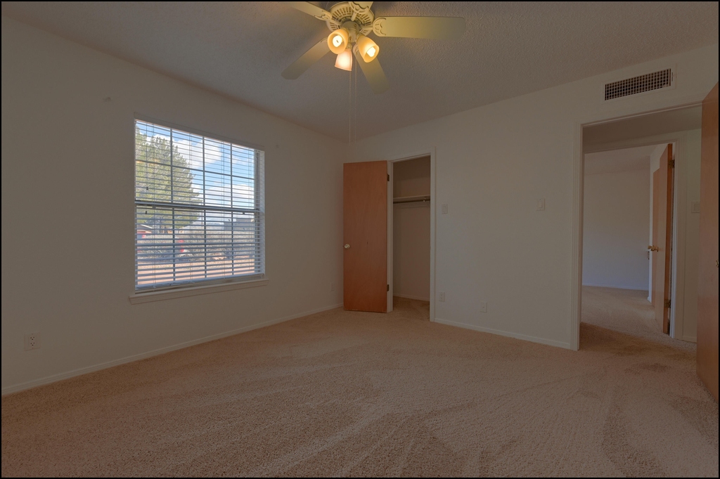 5649 Maurice Bell Drive - Photo 30