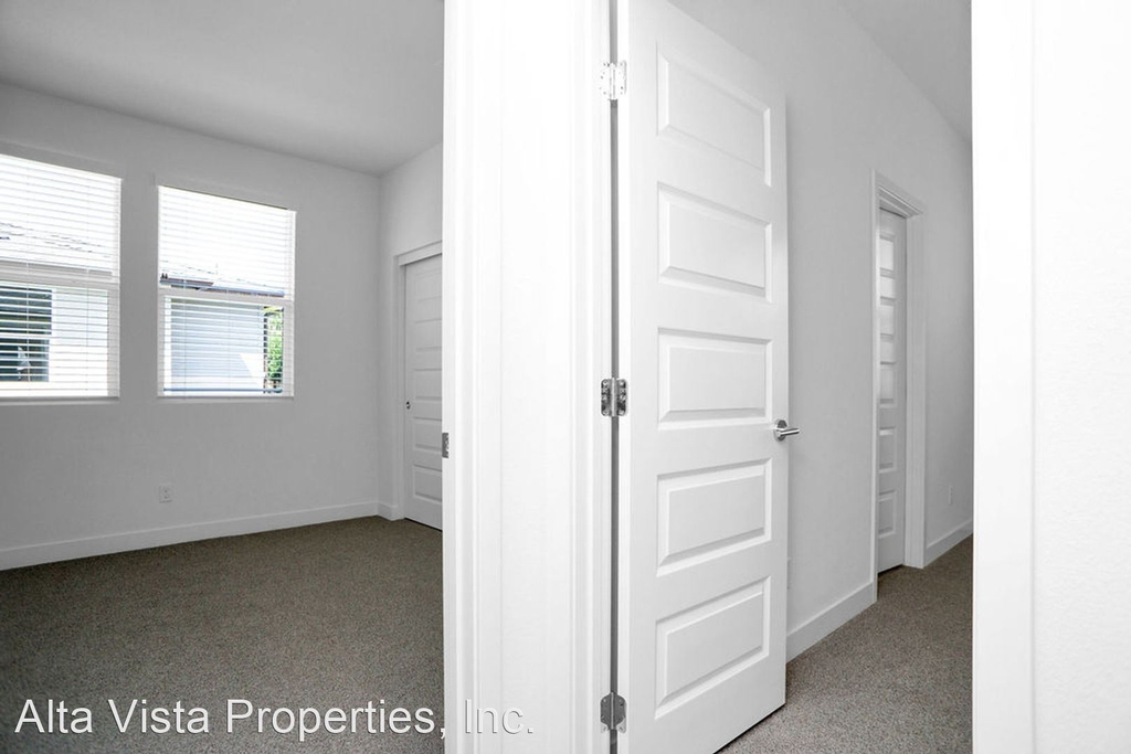 10881 Mccan Ct - Photo 39