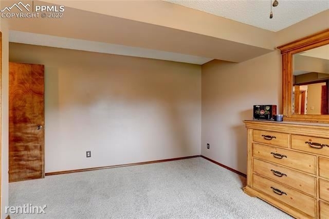 4025r Zurich Drive - Photo 34