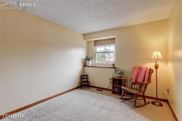 4025r Zurich Drive - Photo 21