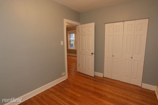 4224 N. Clark, Unit 1 - Photo 13