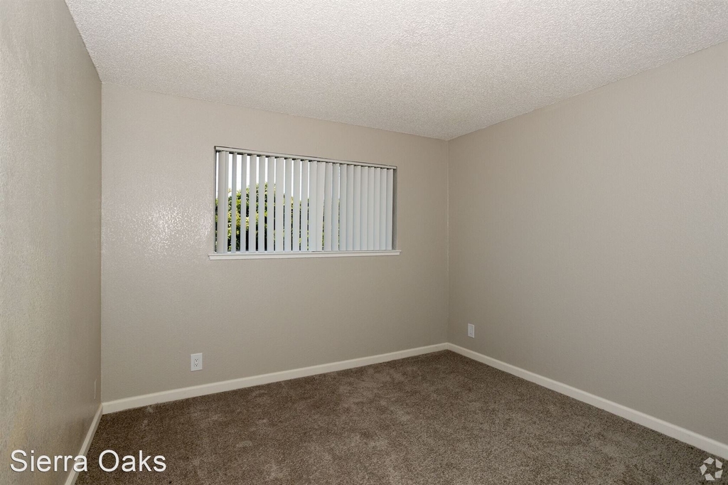 7640 Auburn Blvd - Photo 43