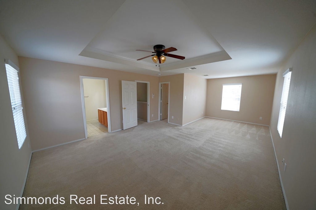 109 Willow Hill - Photo 29