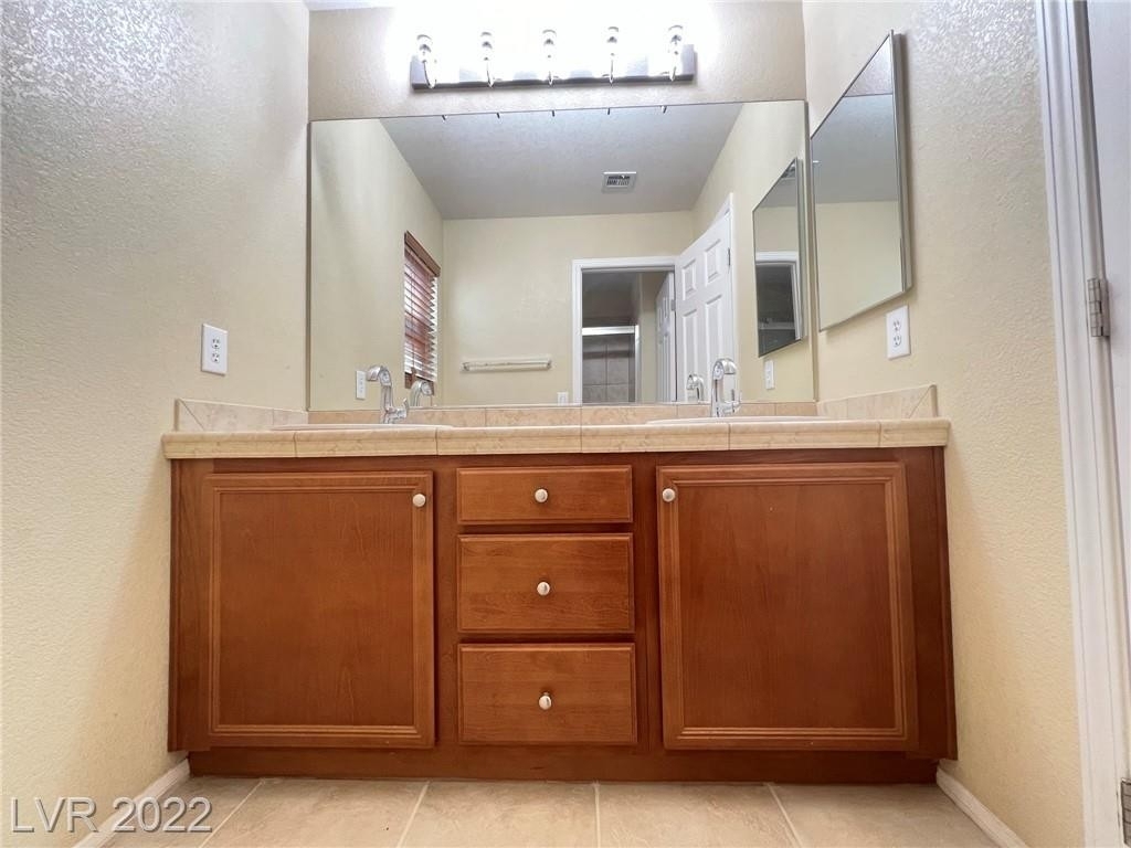 8368 South Pioneer Way - Photo 14