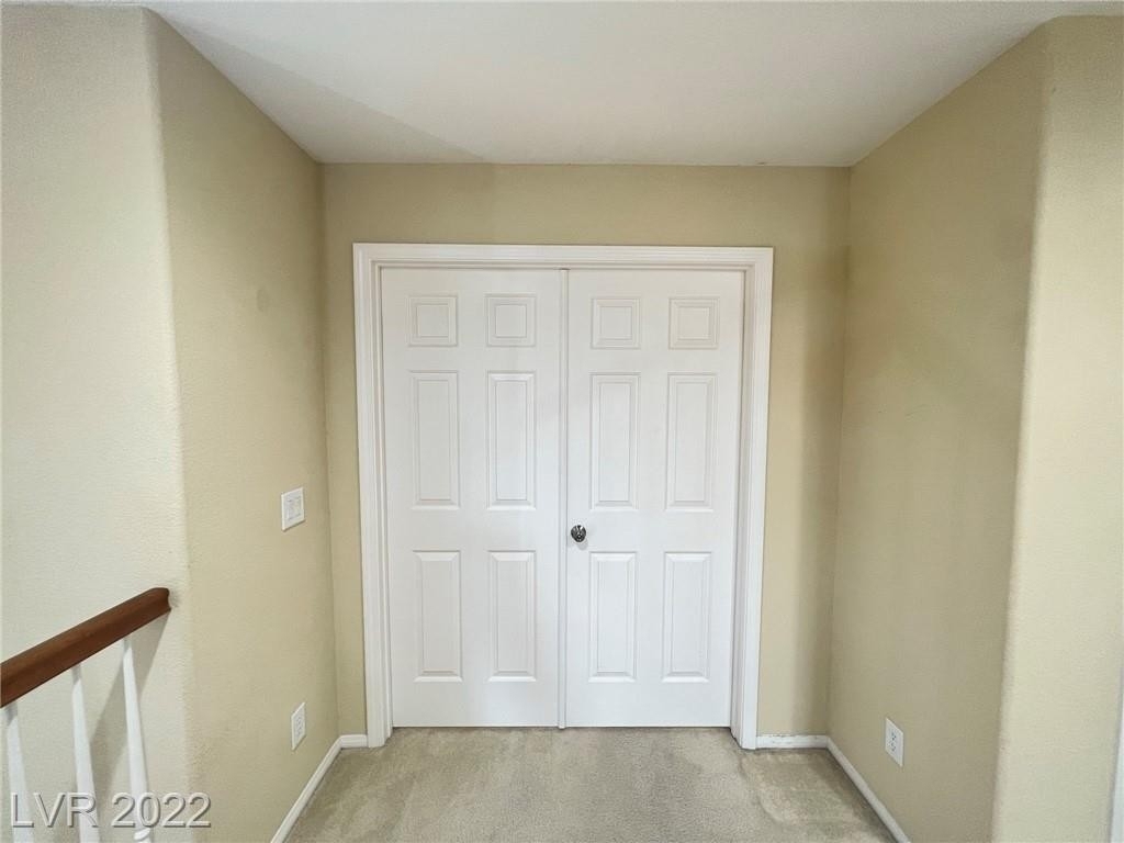 8368 South Pioneer Way - Photo 16