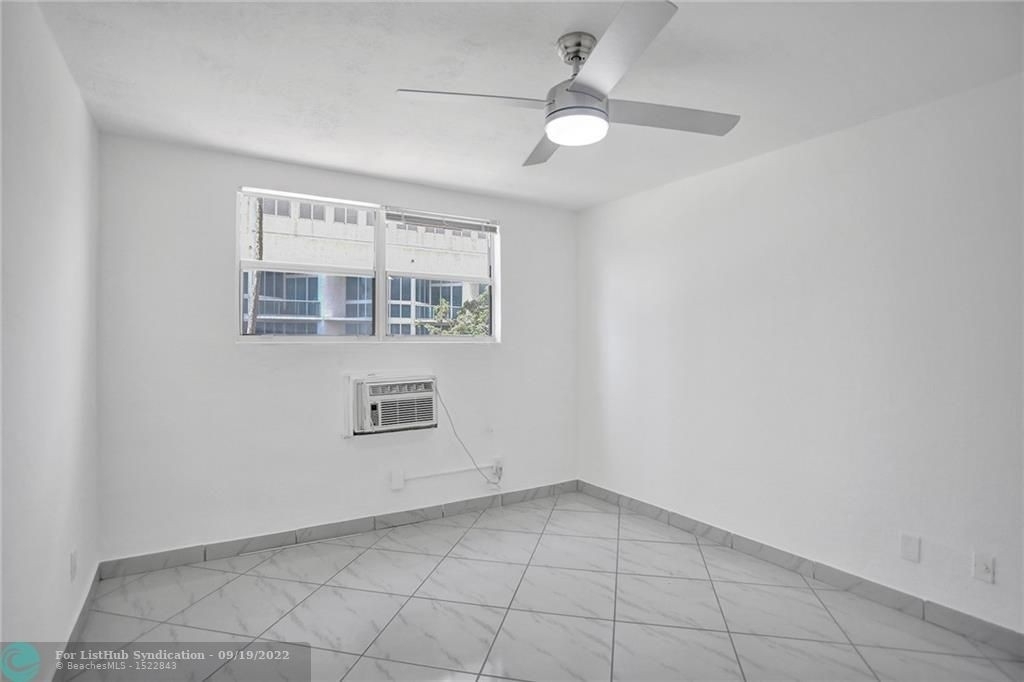 505 Ne 30th St - Photo 11