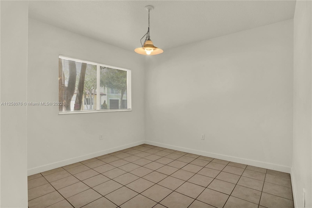 11233 Sw 231st Ln - Photo 3