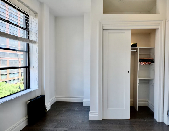 359 West 54th Street - Photo 6