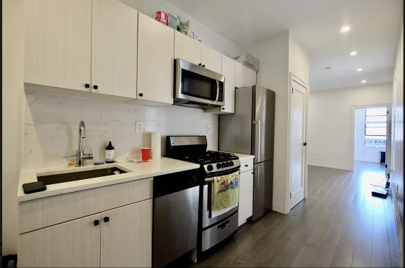 359 West 54th Street - Photo 1