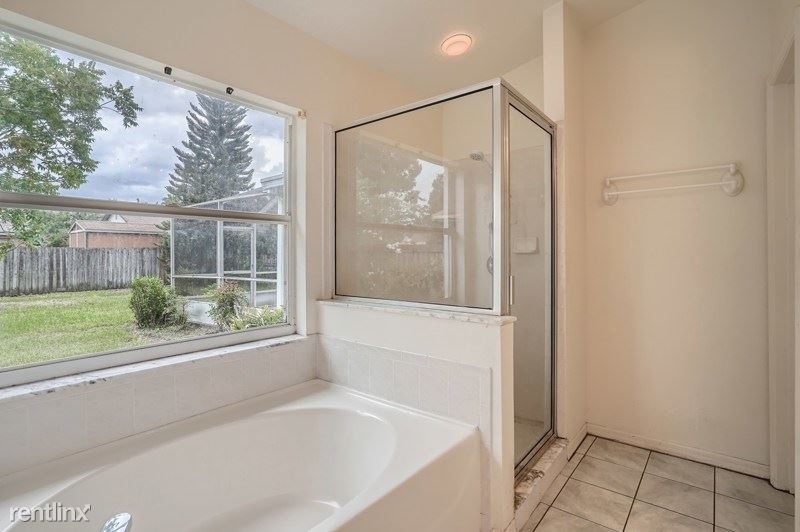 10515 Sedgebrook Dr - Photo 13