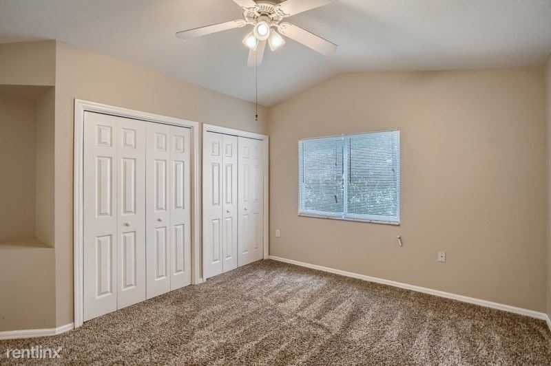 10515 Sedgebrook Dr - Photo 4