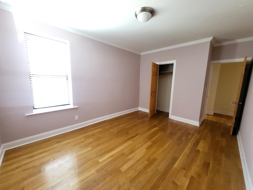 2199 Holland Avenue - Photo 5