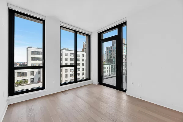 160 East 22nd Street - Photo 12