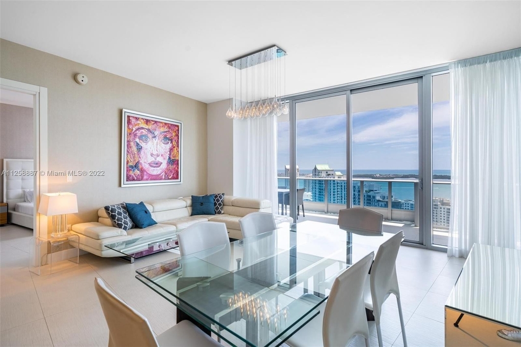 200 Biscayne Boulevard Way - Photo 5