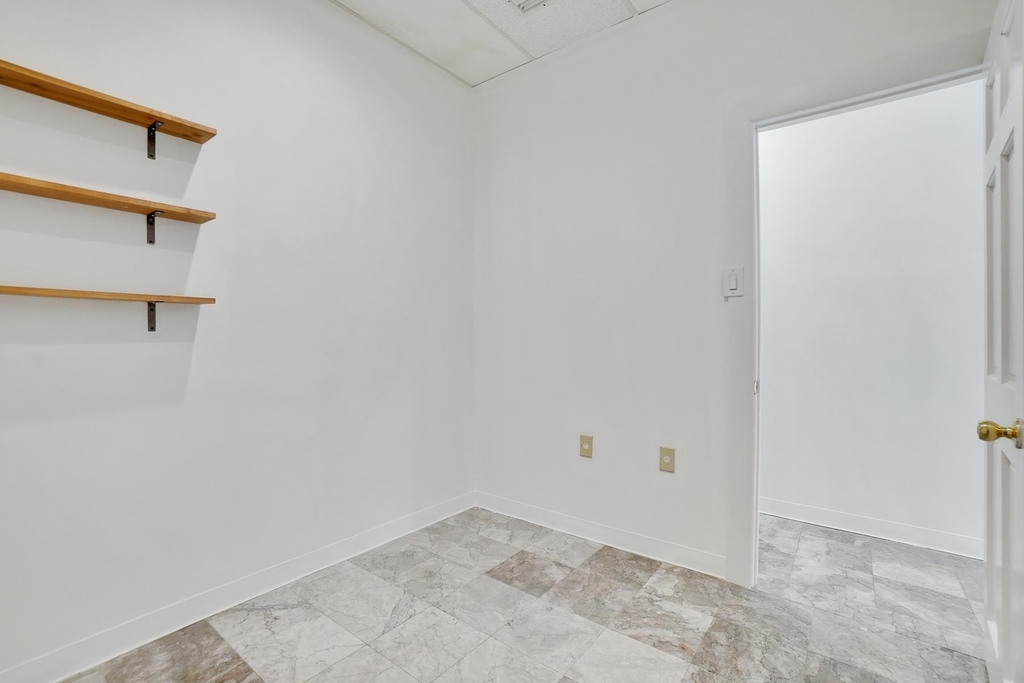 212 Palisade Ave - Photo 5