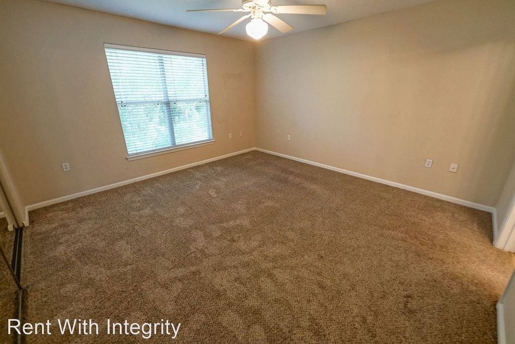 2400 Fred Smith Road Unit 204 - Photo 20