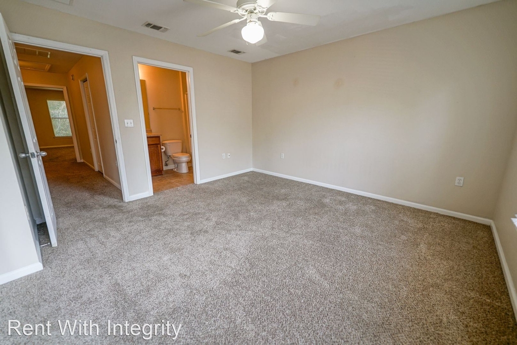 2400 Fred Smith Road Unit 204 - Photo 27