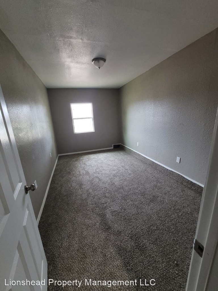 11320 Bel Air Place - Photo 4