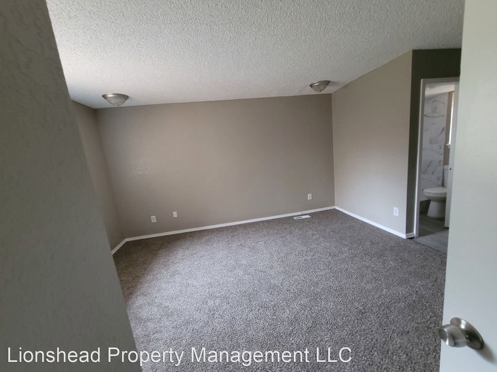 11320 Bel Air Place - Photo 11