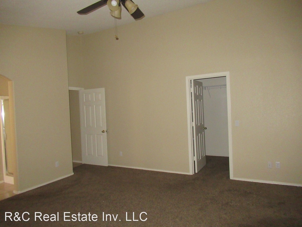 862 W. Windhaven Ave. - Photo 8