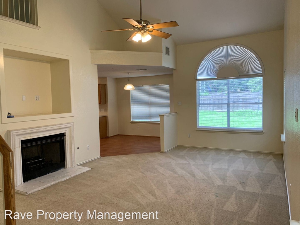 1710 W. Pflugerville Pkwy. - Photo 2