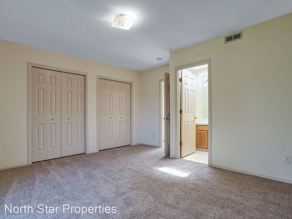 2049 Nw Lovejoy St. - Photo 23