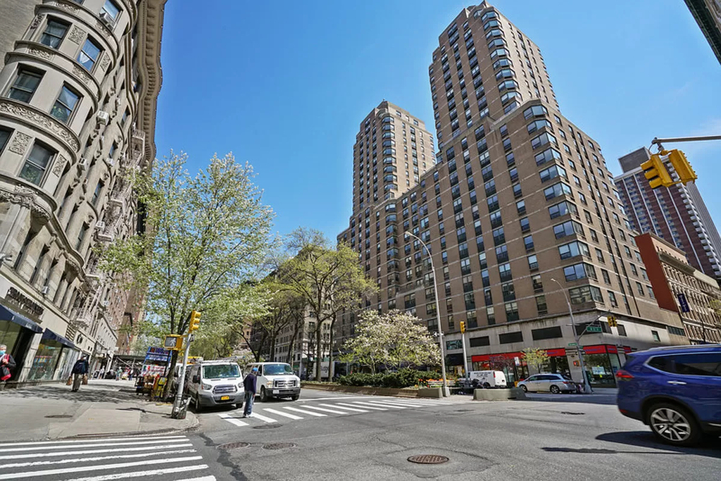 247 West 87th Street & Broadway - Photo 9