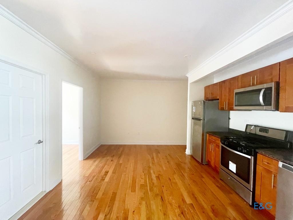 565 West 175th Street - Photo 13