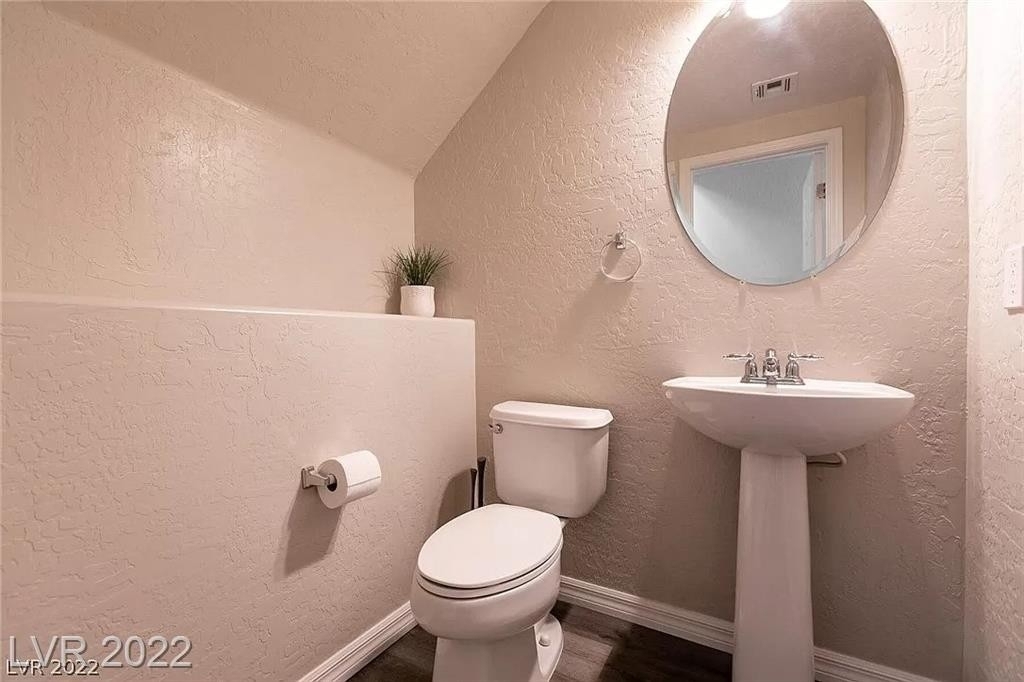 4413 Penguin Avenue - Photo 7