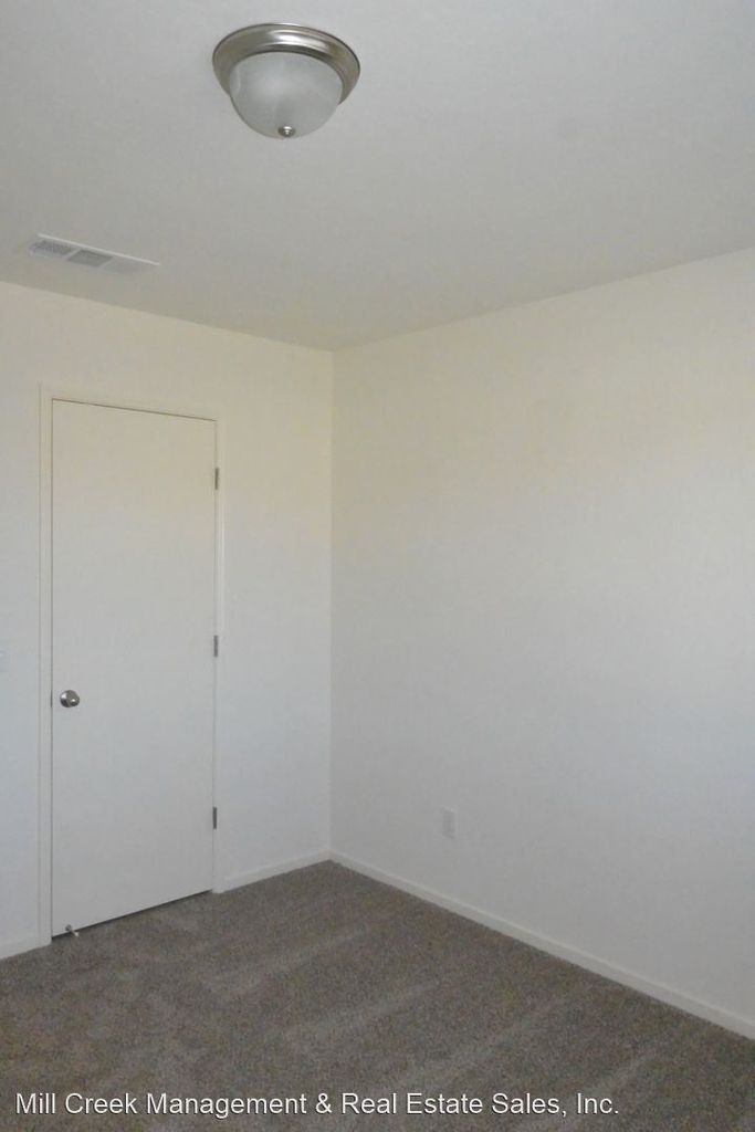 2247 E. Delta Ct. - Photo 4